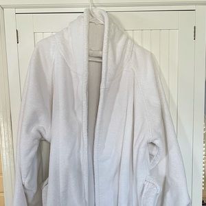 Hammacher Schlemmer Cotton Bathrobe